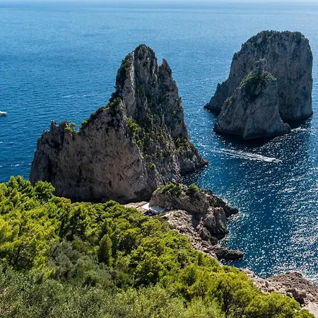 Nanni With Pool Overlooking Faraglioni Rocks Capri